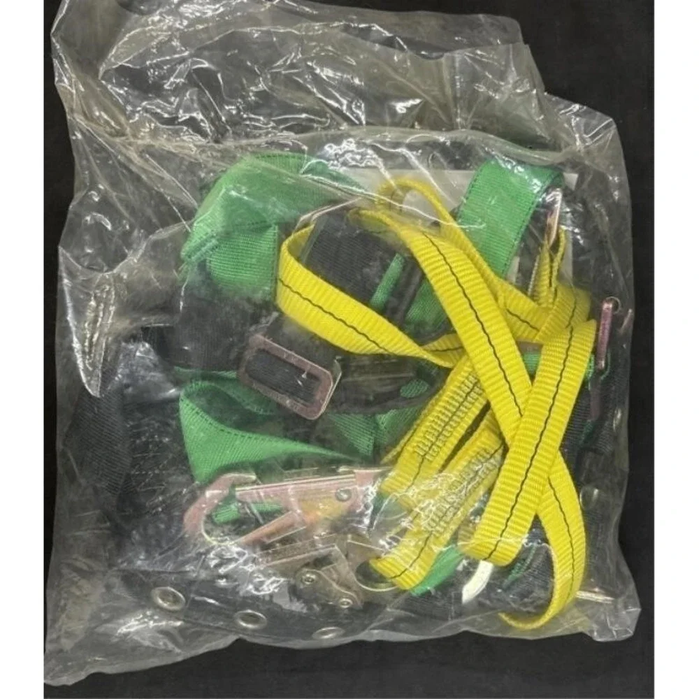NEW Web Devices HL39112 Full Body Harness Fall Arrest 310lb  H39112 / Size: M-XL